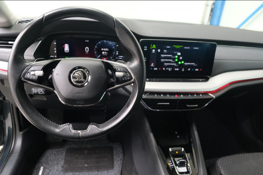 Škoda Octavia Combi 1.0 e-TSI Business Edition Plus Automaat - N.A.P. Airco, Cruise, Navi, PDC, Camera, Trekhaak.
