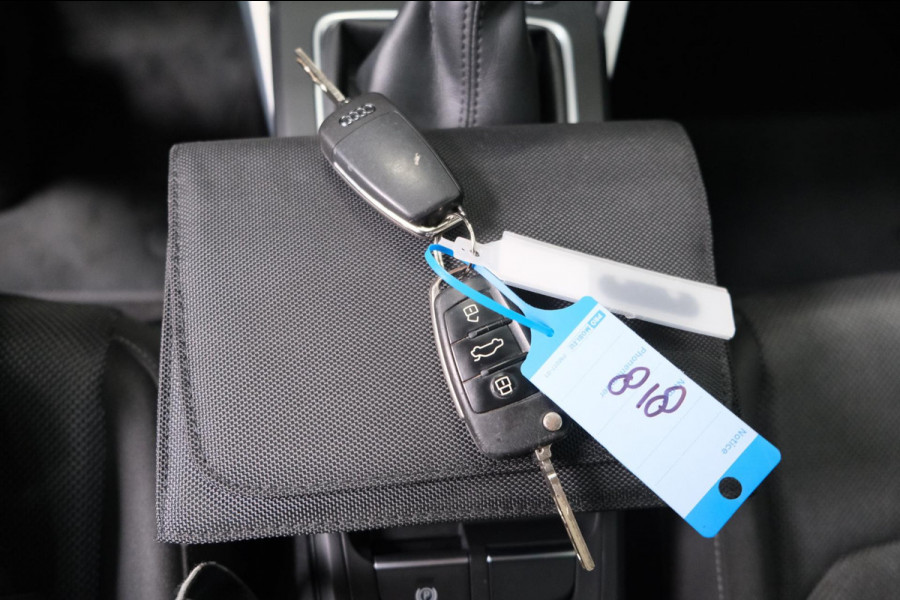 Audi Q2 30 TFSI Sport - N.A.P. Airco, Cruise, PDC, Navi.