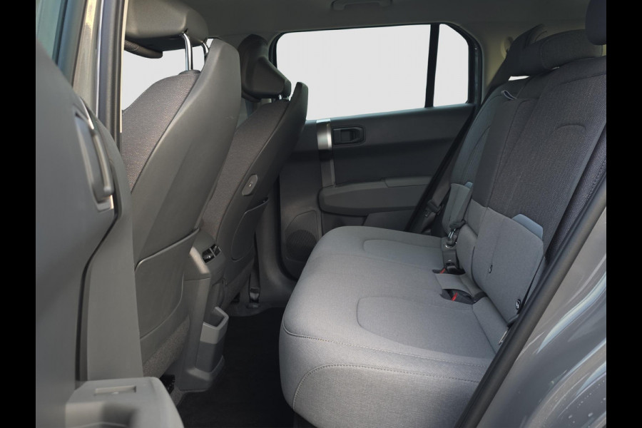 Kia EV3 Air 81.4 kWh | Demo | Adapt. Cruise | Lane-Assist | Climate Control | Long Range | Achteruitrijcamera | Sensoren Voor- En Achter |