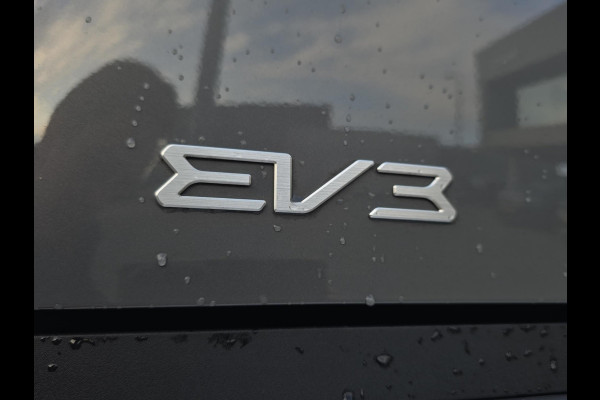 Kia EV3 Air 81.4 kWh | Demo | Adapt. Cruise | Lane-Assist | Climate Control | Long Range | Achteruitrijcamera | Sensoren Voor- En Achter |