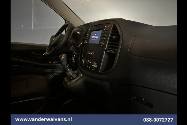 Mercedes-Benz Vito 114 CDI 136pk L2H1 Euro6 Airco | Camera | Navigatie | Cruisecontrol | Trekhaak Parkeersensoren, Stoelverwarming