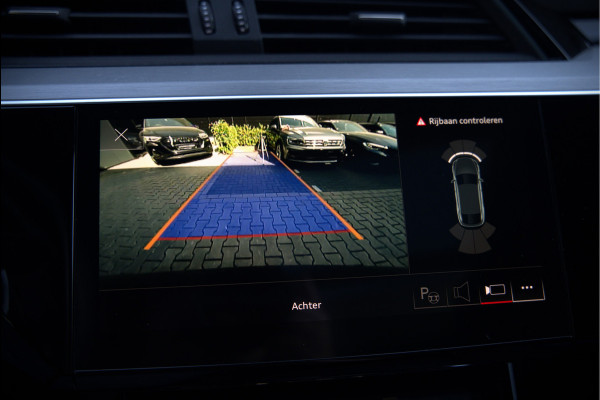 Audi e-tron 50 quattro S edition 71 kWh | S Line | Black Edition | Panoramadak | Memory Seats | Luchtvering | Adaptive Cruise Control | Keyless | Matrix LED | Leder | Stoelverwarming | NAP | BTW