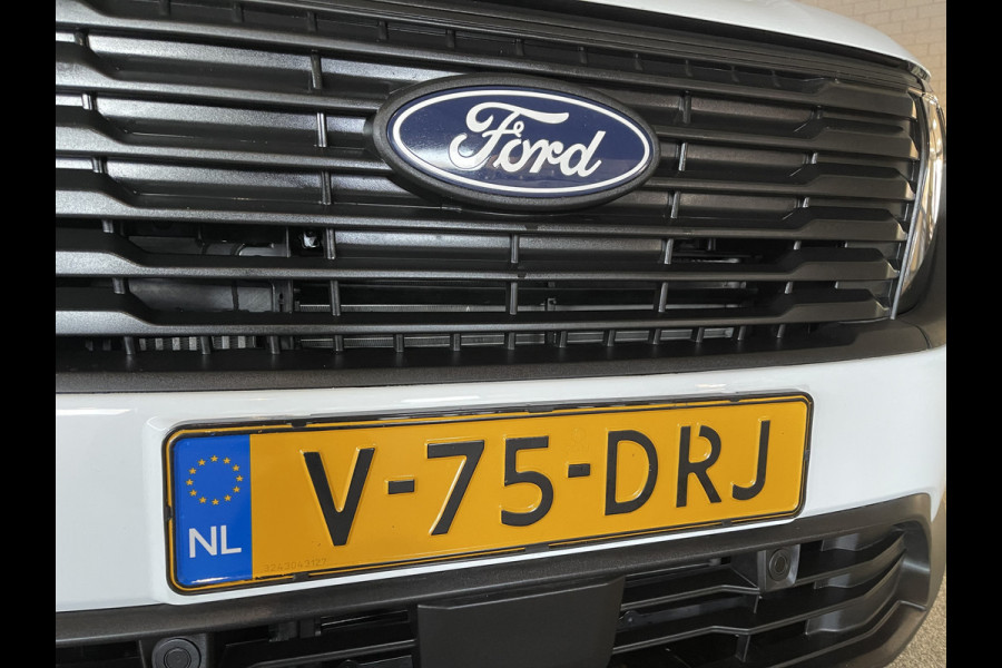 Ford Transit Courier 1.0 EcoBoost Trend benzine grijs kenteken / zo goed als nieuw / fabrieksgarantie tot 07-03-2026 / vaste prijs rijklaar € 19.950 ex / lease vanaf € 336 / direct leverbaar