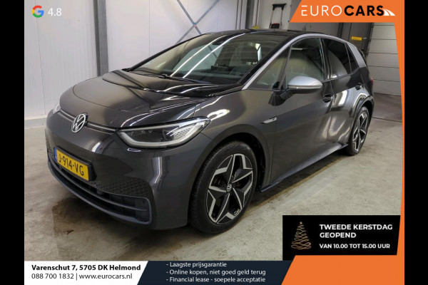 Volkswagen ID.3 First Plus 58 kWh Airco ECC Navi Carplay PDC VA+ Camera Adaptive Cruise Control 19" LM Velgen LED Matrix