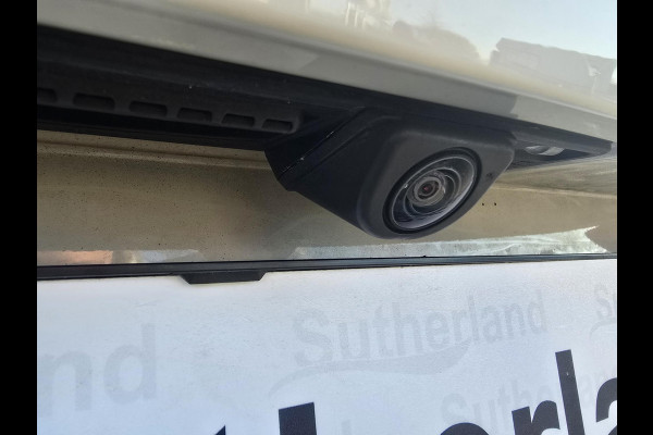 Ford Fiesta 1.0 EcoBoost Hybrid ST-Line X | Adaptive cruise control | Winter Pack | Dodehoeksensoren | Full-LED koplampen | Achteruitrijcamera | Draadloze telefoonlader | Privacy glass