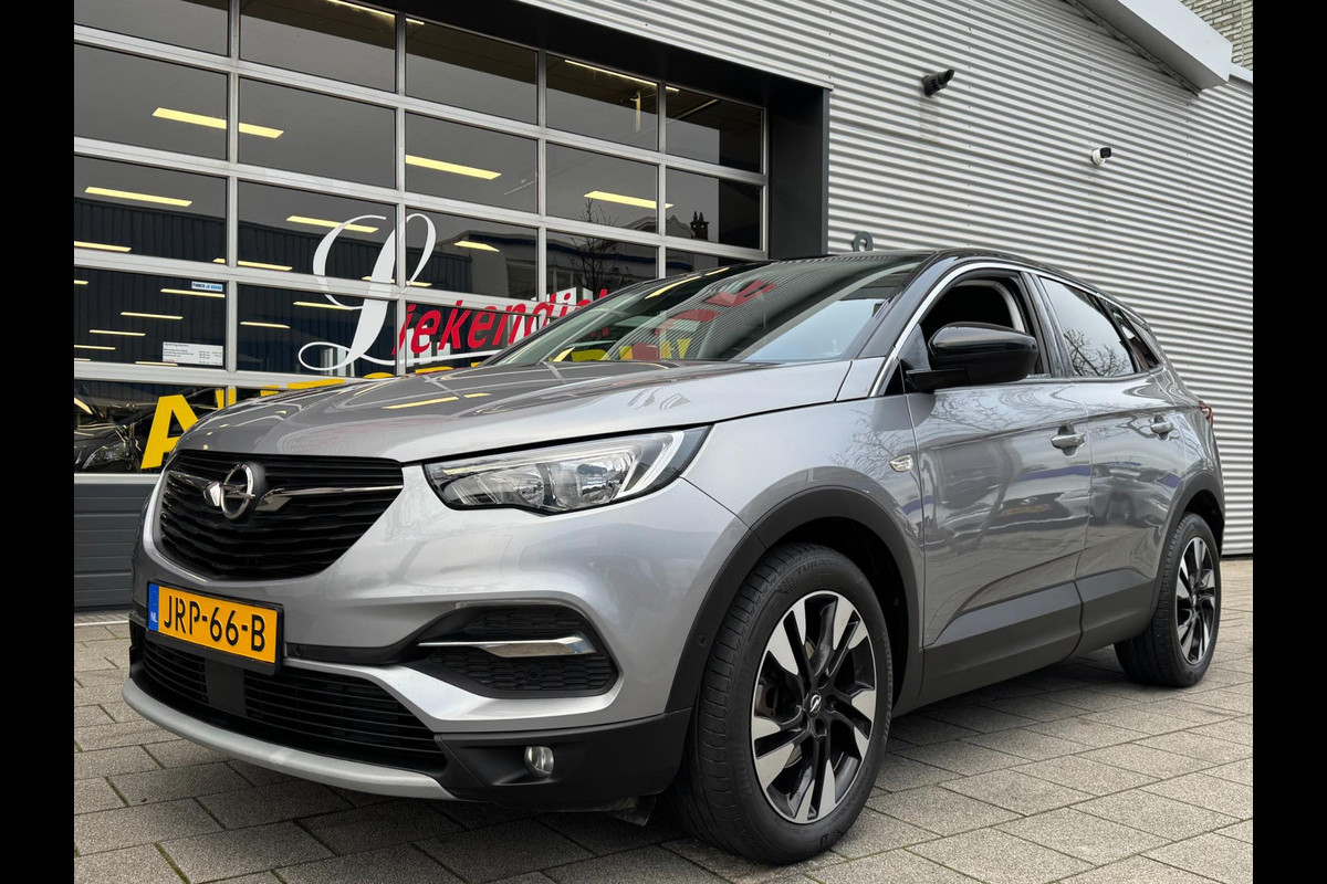 Opel Grandland X 1.2 Turbo Design Line - Navigatie I Airco I Sport stoelen I LED I PDC I Achteruitrij camera I Dealer onderhouden