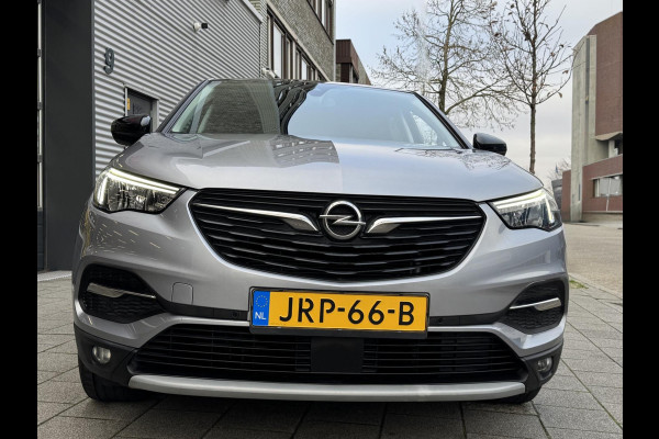 Opel Grandland X 1.2 Turbo Design Line - Navigatie I Airco I Sport stoelen I LED I PDC I Achteruitrij camera I Dealer onderhouden