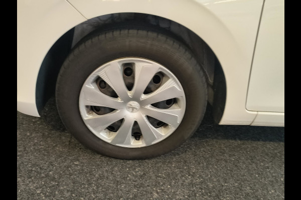 Peugeot 108 1.0 e-VTi Rijklaar + 12 maanden Bovag-garantie Henk Jongen Auto's in Helmond,  al 50 jaar service zoals 't hoort!