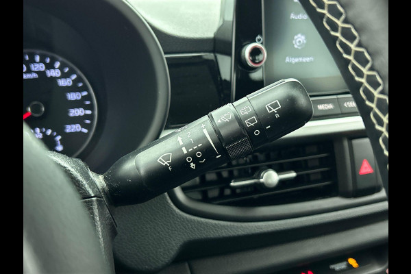 Kia Picanto 1.0 DPi DynamicLine Automaat | Navigatie | Apple Carplay/Android Auto | Airco | Camera | DAB | Lichtmetalen velgen | Bluetooth