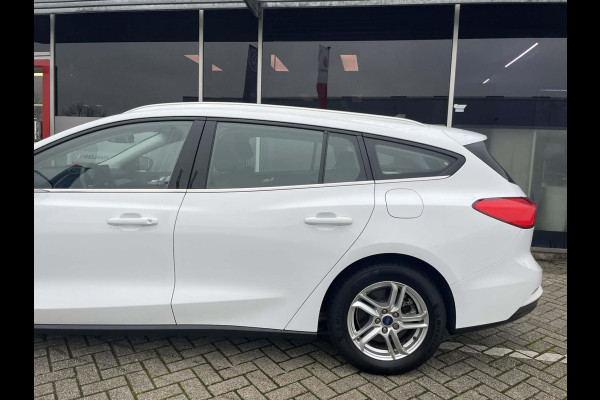 Ford FOCUS Wagon 1.0 EcoBoost Trend Edition Business / comfort stoelen / camera