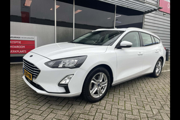 Ford FOCUS Wagon 1.0 EcoBoost Trend Edition Business / comfort stoelen / camera