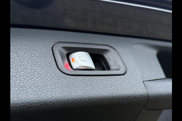 Mercedes-Benz E-Klasse Estate 300 e AMG Line PHEV | Elek. Wegklapbare Trekhaak | Open dak | Multibeam | Stoelverwarming | Achteruitrijcamera | Adaptive Cruise Control