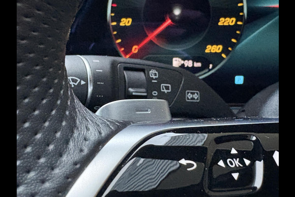 Mercedes-Benz E-Klasse Estate 300 e AMG Line PHEV | Elek. Wegklapbare Trekhaak | Open dak | Multibeam | Stoelverwarming | Achteruitrijcamera | Adaptive Cruise Control