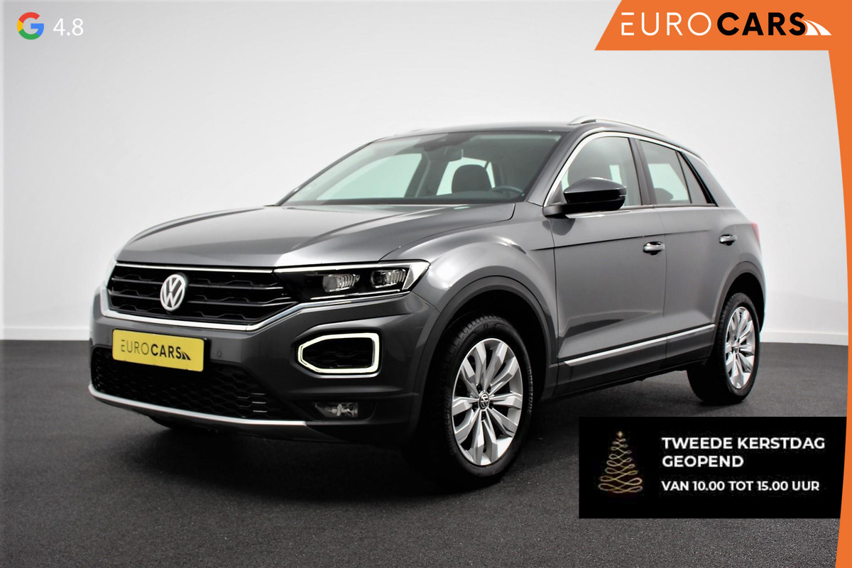 Volkswagen T-Roc 1.5 TSI 150pk Automaat Sport Team | Navigatie | Apple Carplay/Android Auto | Camera | Electrische achterklep | Climate Control | Led | Lichtmetalen Velgen