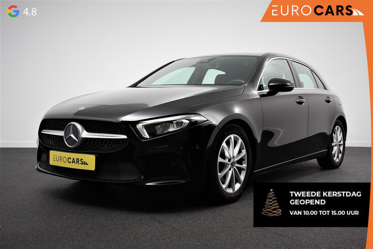 Mercedes-Benz A-Klasse 200 Automaat Progressive Mercedes-Benz A-klasse 200 Progressive | Navigatie | Climate Control | Lane Assist | Camera | Trekhaak | DAB | LED | Verkeersbord Herkenning |
