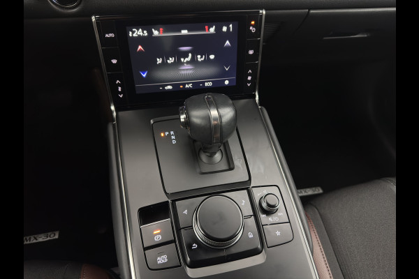 Mazda MX-30 e-SkyActiv 145 First Edition 36 kWh {SOH-92%} (INCL-BTW) Aut.*LEATHER-MICROFIBRE | FULL-LED | NAVI-FULLMAP | KEYLESS | BLIND-SPOT |  ADAPTIVE-CRUISE | HEAD-UP | CAMERA | DIGI-COCKPIT | MEMORY-PACK | SHIFT-PADDLES | 18"ALU*