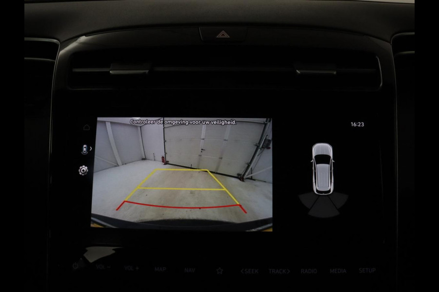 Hyundai Tucson 1.6 T-GDI PHEV Comfort 4WD | Trekhaak | Carplay | Adaptive cruise | Camera | Climate control | Navigatie | Digital Cockpit | Plug In