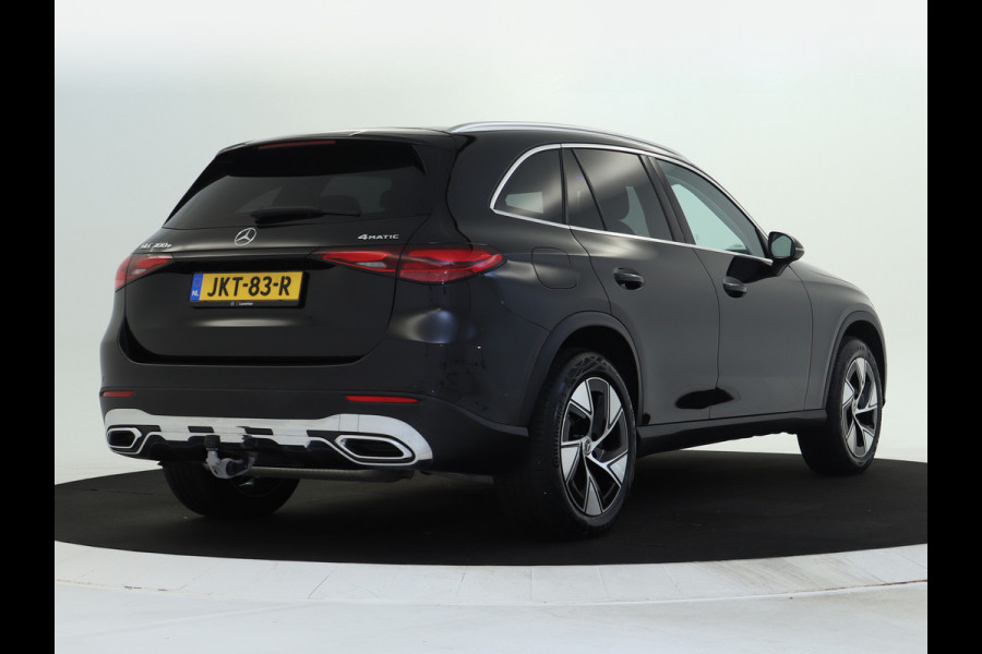 Mercedes-Benz GLC 300 e 4MATIC Plug-In Hybride Trekhaak | Sfeerverlichting | 19 Inch Velgen | Stuur en Stoelverwarming | Memory Voorstoelen. Inclusief 24 maanden MB Certified garantie voor Europa.