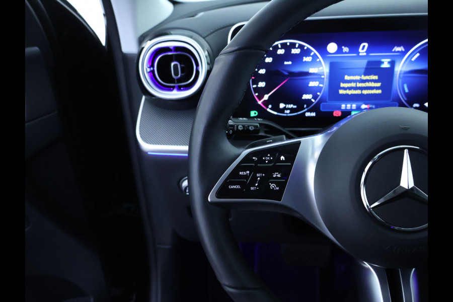 Mercedes-Benz GLC 300 e 4MATIC Plug-In Hybride Trekhaak | Sfeerverlichting | 19 Inch Velgen | Stuur en Stoelverwarming | Memory Voorstoelen. Inclusief 24 maanden MB Certified garantie voor Europa.