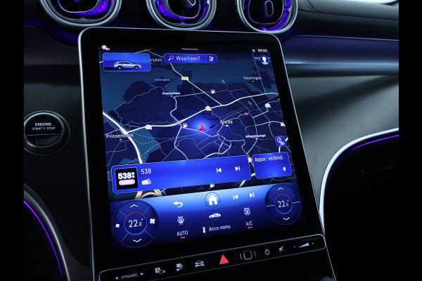 Mercedes-Benz GLC 300 e 4MATIC Plug-In Hybride Trekhaak | Sfeerverlichting | 19 Inch Velgen | Stuur en Stoelverwarming | Memory Voorstoelen. Inclusief 24 maanden MB Certified garantie voor Europa.