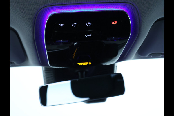 Mercedes-Benz GLC 300 e 4MATIC Plug-In Hybride Trekhaak | Sfeerverlichting | 19 Inch Velgen | Stuur en Stoelverwarming | Memory Voorstoelen. Inclusief 24 maanden MB Certified garantie voor Europa.