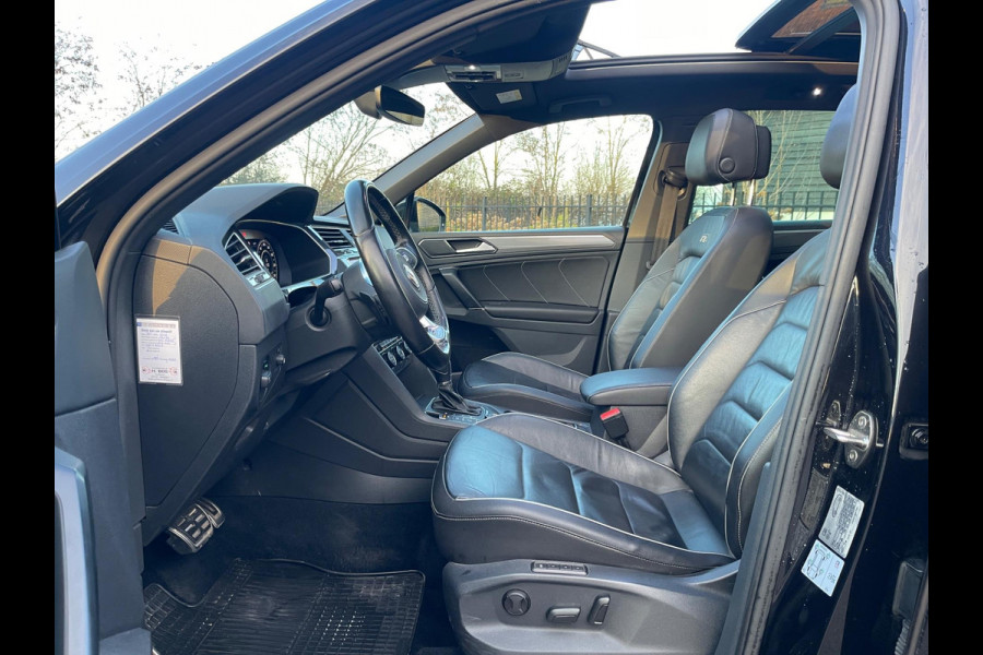Volkswagen Tiguan 2.0 TSI 4Motion R-Line PANORAMADAK VIRTUAL LED-XENON LEER MEMORY STOELEN ELECTR -TREKHAAK