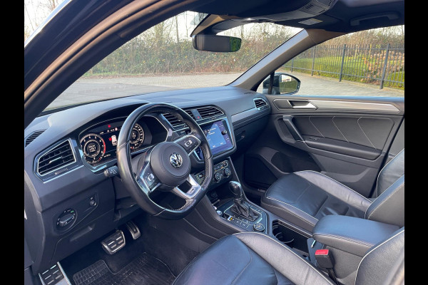 Volkswagen Tiguan 2.0 TSI 4Motion R-Line PANORAMADAK VIRTUAL LED-XENON LEER MEMORY STOELEN ELECTR -TREKHAAK