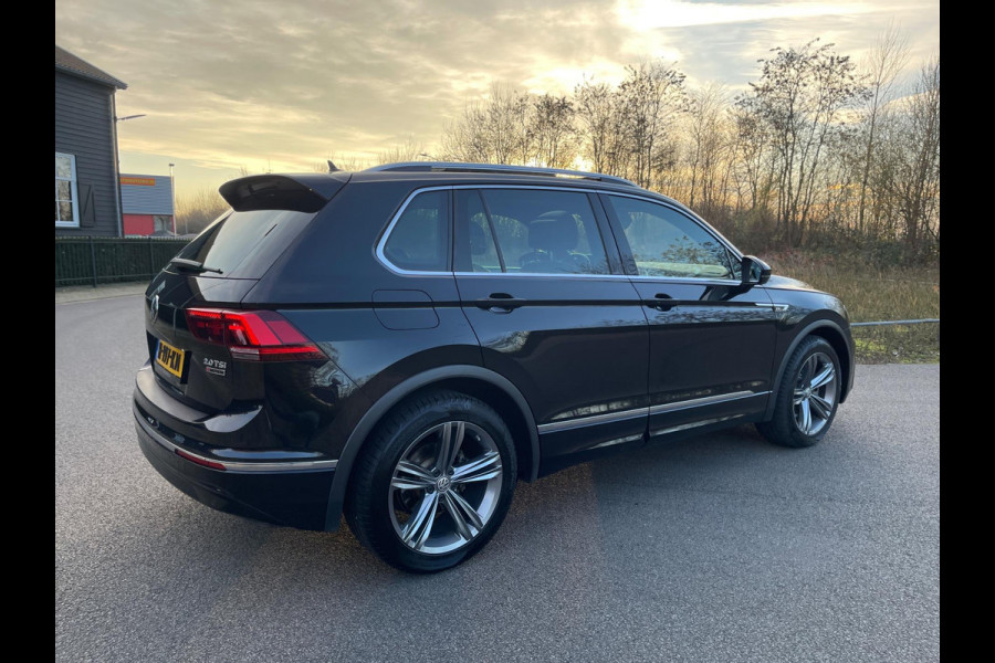 Volkswagen Tiguan 2.0 TSI 4Motion R-Line PANORAMADAK VIRTUAL LED-XENON LEER MEMORY STOELEN ELECTR -TREKHAAK