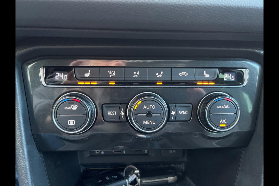 Volkswagen Tiguan 2.0 TSI 4Motion R-Line PANORAMADAK VIRTUAL LED-XENON LEER MEMORY STOELEN ELECTR -TREKHAAK