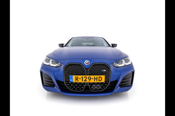 BMW i4 M50 M-Sportpack High Executive 84 kWh [ 3-Fase ] {SOH-97%} (INCL-BTW) *LUXURY-LEATHER | HARMAN/KARDON | ADAPTIVE-CRUISE | HEAD-UP | LASER-LED | BLIND-SPOT | TOP-VIEW | HEATED-SPORTSEATS | DAB+ | WIDE-COCKPIT | AMBIENT-LIGHT | NAVI-FULLMAP | ...
