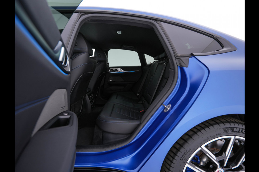 BMW i4 M50 M-Sportpack High Executive 84 kWh [ 3-Fase ] {SOH-97%} (INCL-BTW) *LUXURY-LEATHER | HARMAN/KARDON | ADAPTIVE-CRUISE | HEAD-UP | LASER-LED | BLIND-SPOT | TOP-VIEW | HEATED-SPORTSEATS | DAB+ | WIDE-COCKPIT | AMBIENT-LIGHT | NAVI-FULLMAP | ...