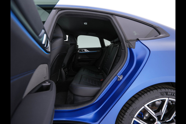 BMW i4 M50 M-Sportpack High Executive 84 kWh [ 3-Fase ] {SOH-97%} (INCL-BTW) *LUXURY-LEATHER | HARMAN/KARDON | ADAPTIVE-CRUISE | HEAD-UP | LASER-LED | BLIND-SPOT | TOP-VIEW | HEATED-SPORTSEATS | DAB+ | WIDE-COCKPIT | AMBIENT-LIGHT | NAVI-FULLMAP | ...