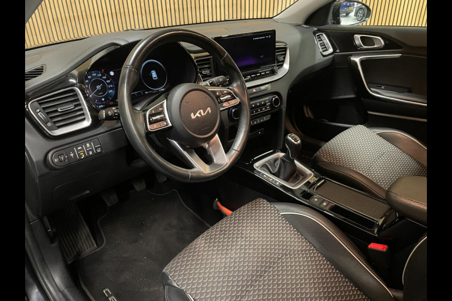 Kia Ceed Sportswagon 1.5 T-GDi DynamicPlusLine|160PK|AFN.TREKH|DIGITAL COCKPIT|KEYLESS|LEDER|CARPLAY|CAMERA|CRUISE,CLIMATE|NL-AUT|