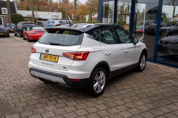 Seat Arona 1.0 TSI FR Business Intense Plus|Prijs incl. 12 mnd garantie|PDC Carplay Camera DAB Stoelverwarming Navigatie Bluetooth