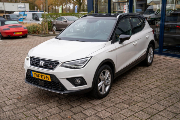 Seat Arona 1.0 TSI FR Business Intense Plus|Prijs incl. 12 mnd garantie|PDC Carplay Camera DAB Stoelverwarming Navigatie Bluetooth