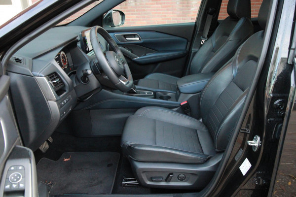 Nissan QASHQAI 1.3 MHEV Xtronic Business Premium AUTOMAAT / Panorama dak / Camera