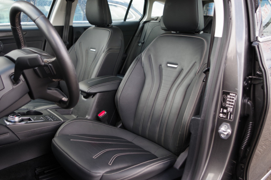 Ford FOCUS Wagon 1.0 EcoBoost 125 PK Automaat Vignale BNS, B&O Sound, Leder, Adap. Cruise Control