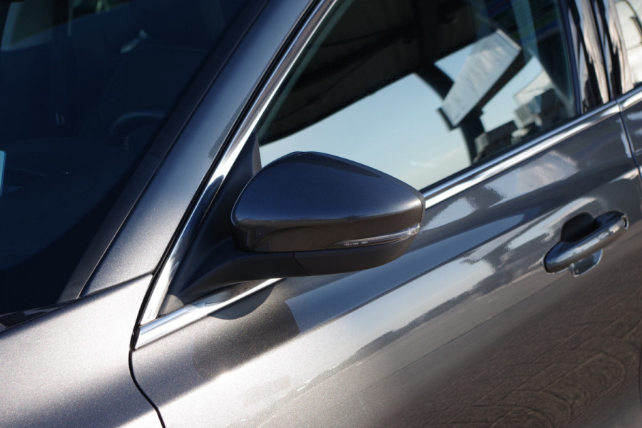 Ford FOCUS Wagon 1.0 EcoBoost 125 PK Automaat Vignale BNS, B&O Sound, Leder, Adap. Cruise Control