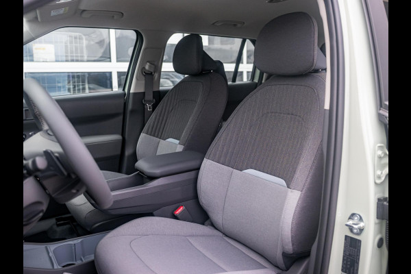 Kia EV3 Air 58.3 kWh | Uit voorraad leverbaar | Navi | 17" | Adapt. Cruise | Clima | PDC | Dakrails |