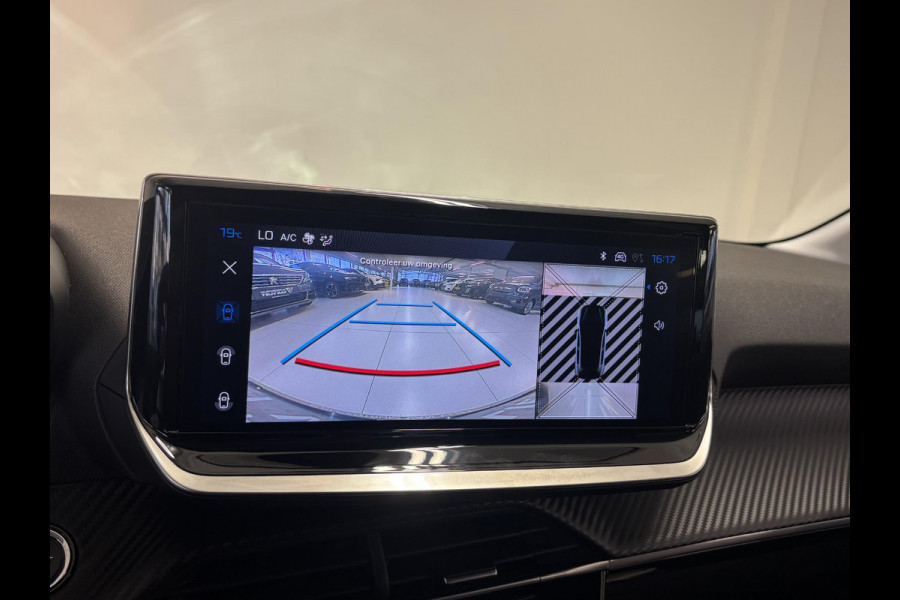 Peugeot 208 1.2 Hybrid 110 e-DCS6 Allure VOORRAAD DEAL | Automaat | Navigatie | 360 camera | Draadloze telefoonlader |