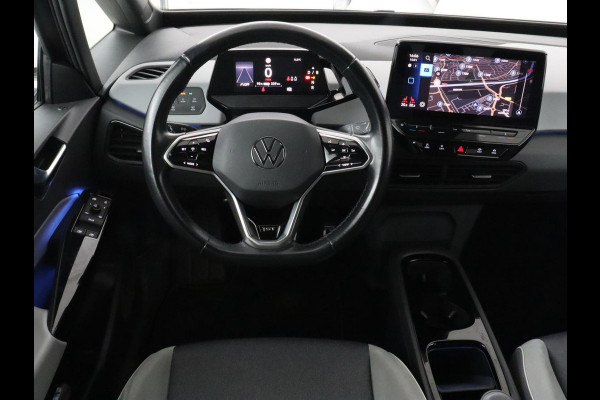 Volkswagen ID.3 First Plus 58 kWh | Stoelverwarming | Adaptive cruise | Matrix LED | Camera | Carplay | Sfeerverlichting | Navigatie | Keyless | Stuurverwarming