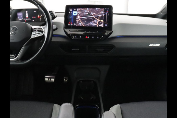 Volkswagen ID.3 First Plus 58 kWh | Stoelverwarming | Adaptive cruise | Matrix LED | Camera | Carplay | Sfeerverlichting | Navigatie | Keyless | Stuurverwarming