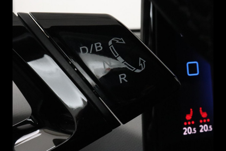 Volkswagen ID.3 First Plus 58 kWh | Stoelverwarming | Adaptive cruise | Matrix LED | Camera | Carplay | Sfeerverlichting | Navigatie | Keyless | Stuurverwarming