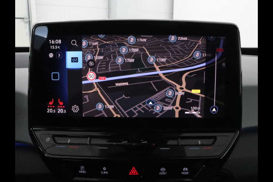 Volkswagen ID.3 First Plus 58 kWh | Stoelverwarming | Adaptive cruise | Matrix LED | Camera | Carplay | Sfeerverlichting | Navigatie | Keyless | Stuurverwarming