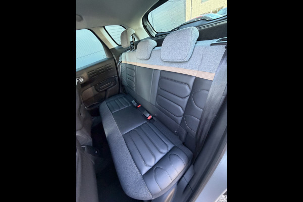 Citroën C3 Aircross 110pk Feel (Leder - Automatische Airco - Navigatie - LED - Apple Carplay - Lichtmetalen velgen incl 4S)