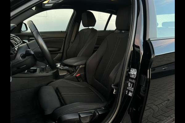 BMW 1-serie 118i Sport Line Edition NL AUTO | SPORTSTOELEN | CAMERA  STOELVERW | GROOT NAVI