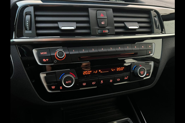 BMW 1-serie 118i Sport Line Edition NL AUTO | SPORTSTOELEN | CAMERA  STOELVERW | GROOT NAVI