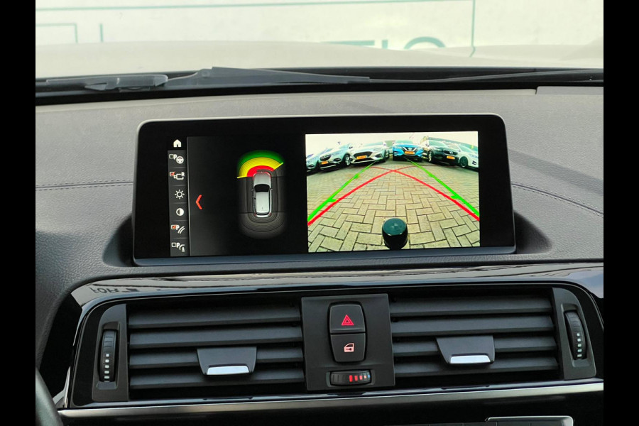 BMW 1-serie 118i Sport Line Edition NL AUTO | SPORTSTOELEN | CAMERA  STOELVERW | GROOT NAVI