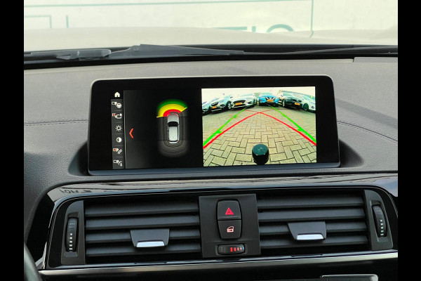 BMW 1-serie 118i Sport Line Edition NL AUTO | SPORTSTOELEN | CAMERA  STOELVERW | GROOT NAVI