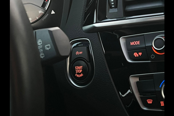 BMW 1-serie 118i Sport Line Edition NL AUTO | SPORTSTOELEN | CAMERA  STOELVERW | GROOT NAVI